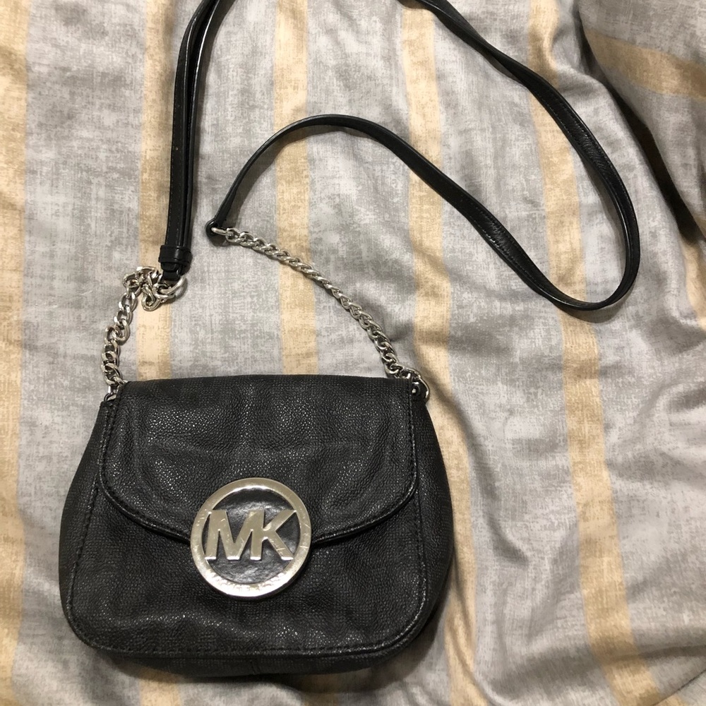 Michael Kors Fulton Leather Crossbody